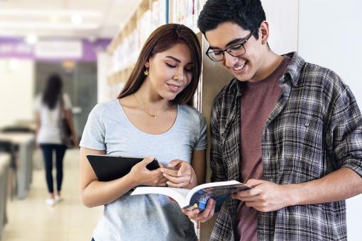 A partir del presente ciclo nuestros estudiantes contarán con este repositorio donde podrán subir sus trabajos de investigación y tramitar su bachillerato, así como los formatos relacionados a este y su proyecto de tesis.