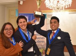 Estudiantes de UPN ganaron el primer lugar en debate de la Municipalidad de Lima 